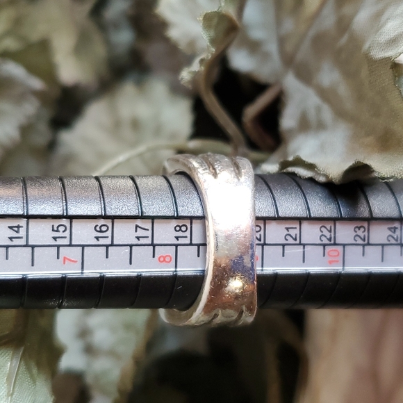 SILPADA Geometric .925 Sterling Silver Ring Size 8.5 - Picture 4 of 6